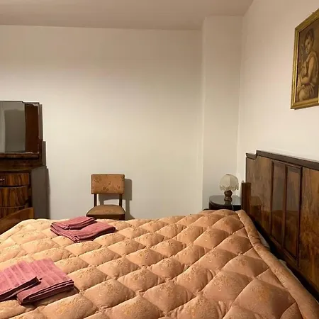 Apartment Mountain With Sauna Sutrio