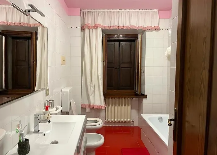 Mountain With Sauna Sutrio